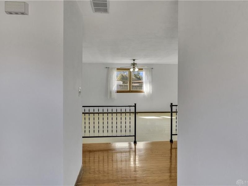 139 Cambria Drive, Beavercreek, OH 45440 Photo 4