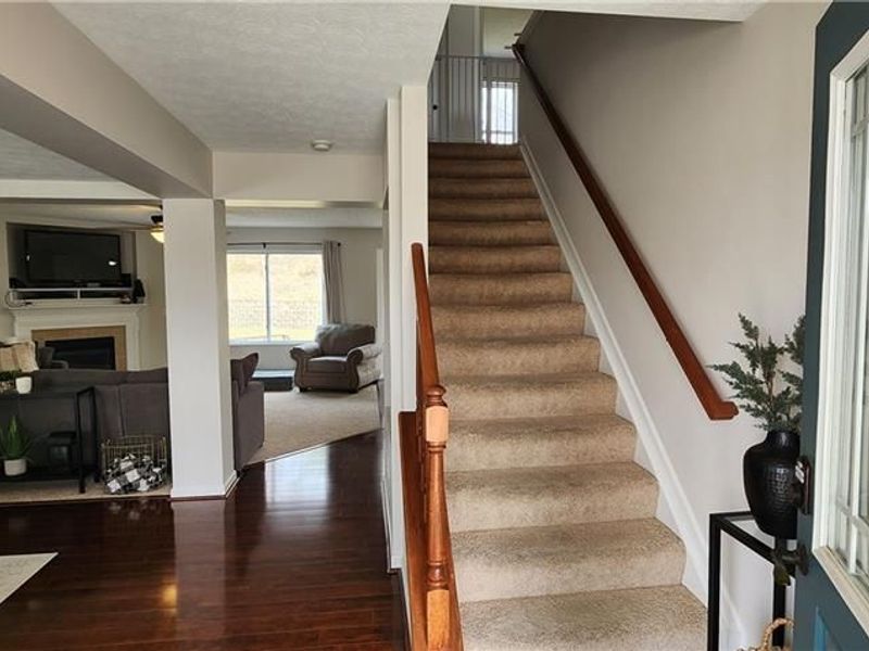 240 Bailey Lane, Springboro, OH 45066 Photo 3