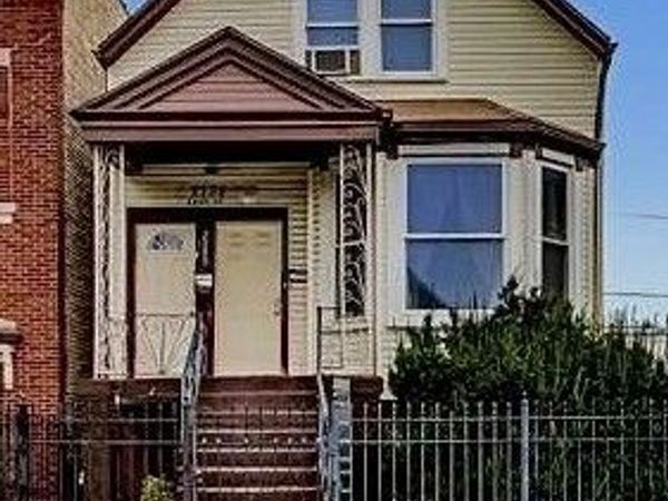 2139 N Karlov Avenue , Unit 2, Chicago, IL 60639