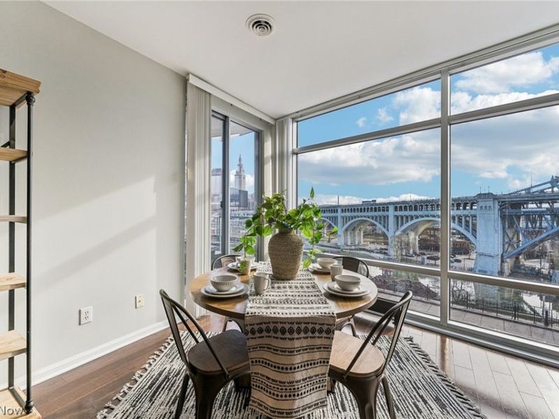 1237 Washington Avenue , Unit 1002, Cleveland, OH 44113 Photo 6