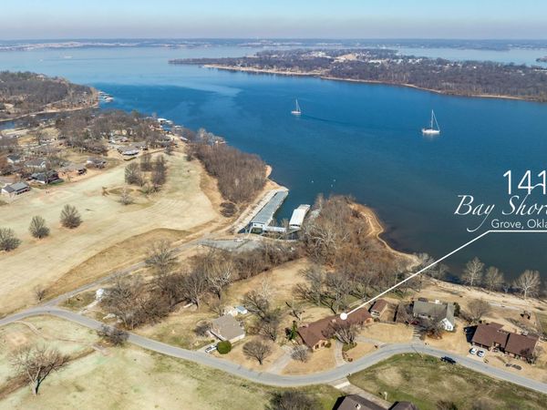 1419 Bay Shore Drive, Grove, OK 74344
