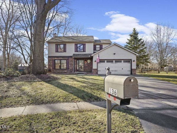 136 Pebble Beach Drive, Holland, OH 43528