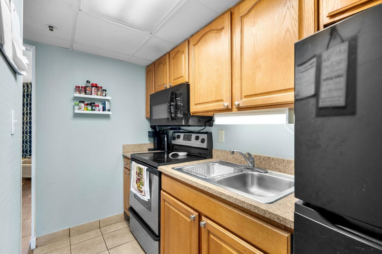 6804 N Ocean Blvd. Photo 10