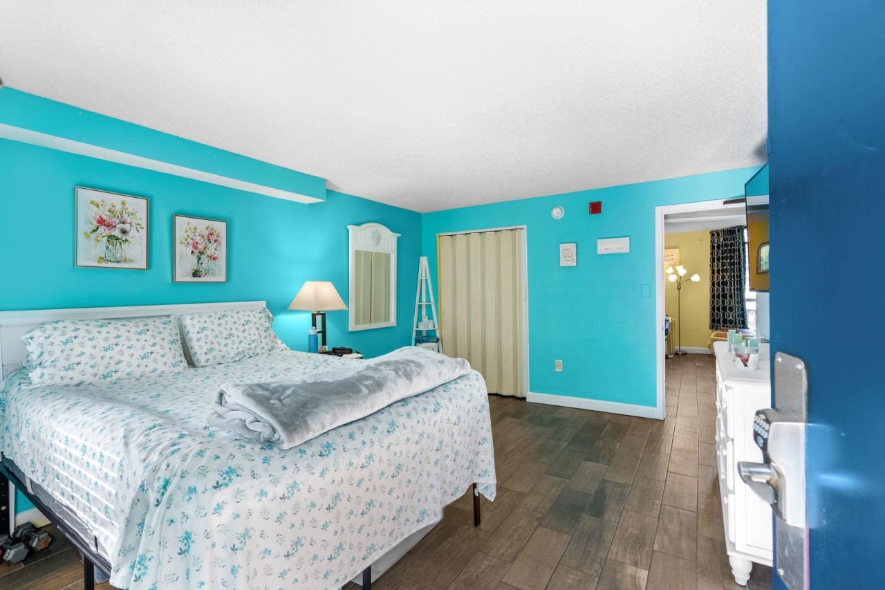 6804 N Ocean Blvd. Photo 13