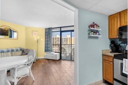 6804 N Ocean Blvd. photo 4