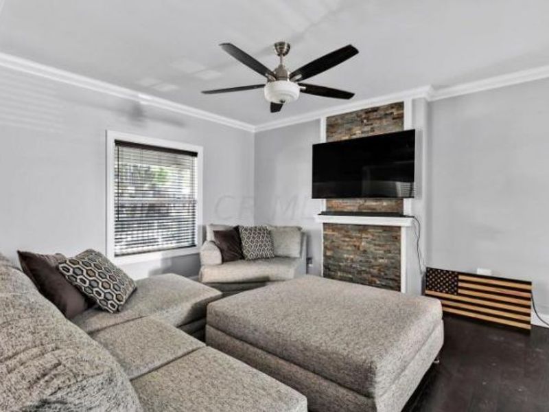 827 S 22nd Street , Columbus, OH 43206 Photo 2