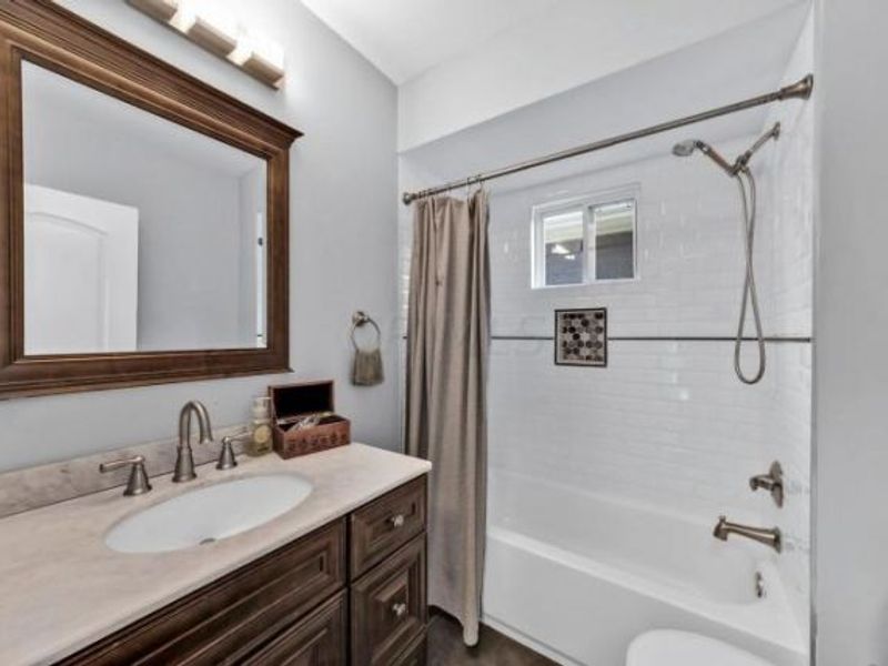 827 S 22nd Street , Columbus, OH 43206 Photo 9