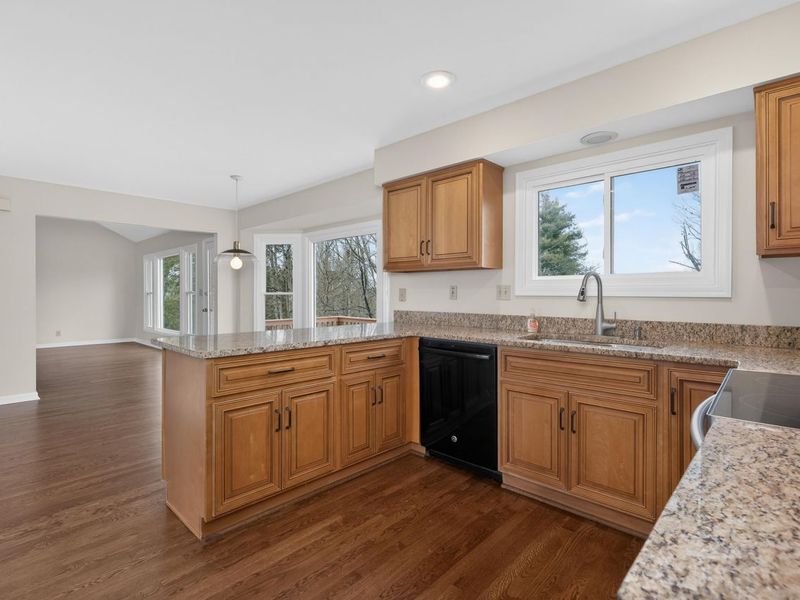 9754 Windsor Way, Florence, KY 41042 Photo 17