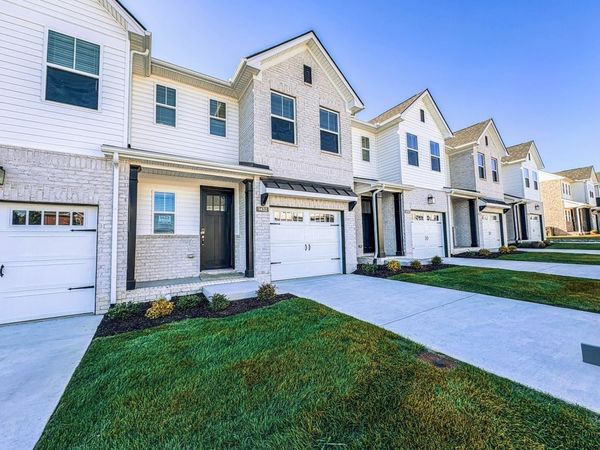 1335 Halter Park Dr , Gallatin, TN 37066