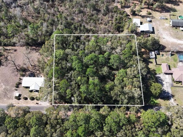 00 Government Street, Ponce De Leon, FL 32455