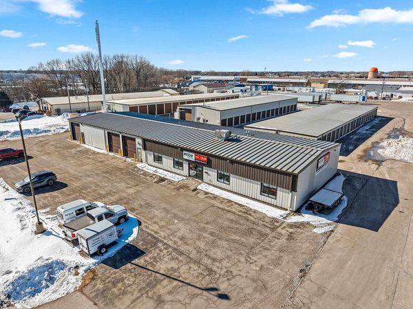 1215 N HICKORY FARM LANE, WI 54914