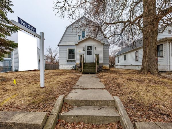 914 Jasper Street , Joliet, IL 60436