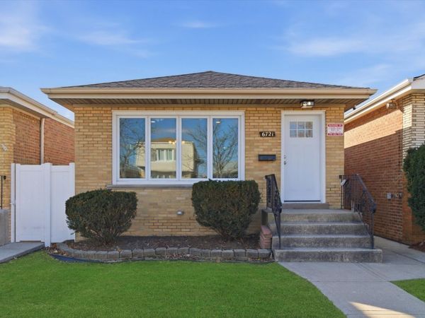 6721 W 63rd Street, Chicago, IL 60638