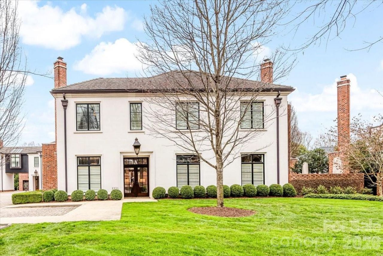 2331 Selwyn Avenue, Charlotte, NC 28207 Main Photo