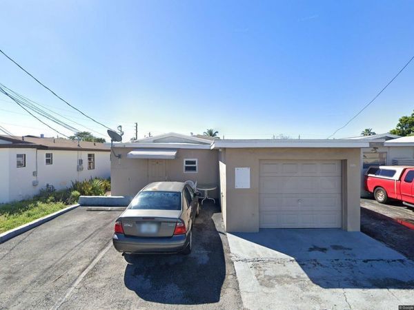 1707 Thomas Street, Unit 4, Hollywood, FL 33020