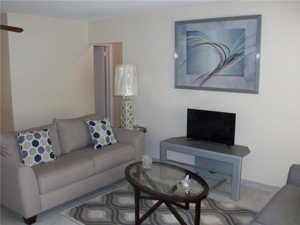 5039 NW 42 Street, Lauderdale Lakes, FL 33319 Photo