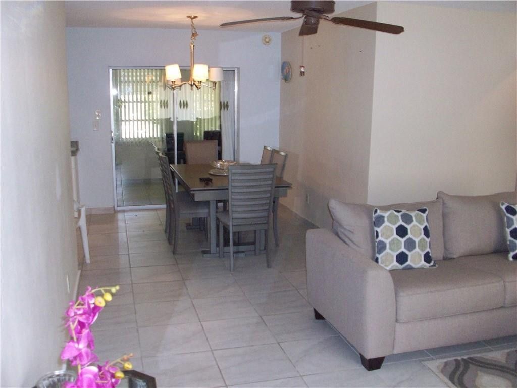 5039 NW 42 Street, Lauderdale Lakes, FL 33319 Photo