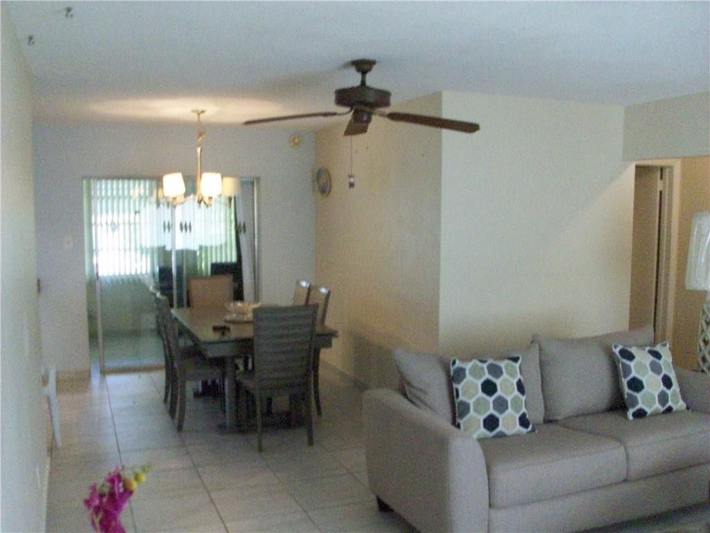 5039 NW 42 Street, Lauderdale Lakes, FL 33319 Photo