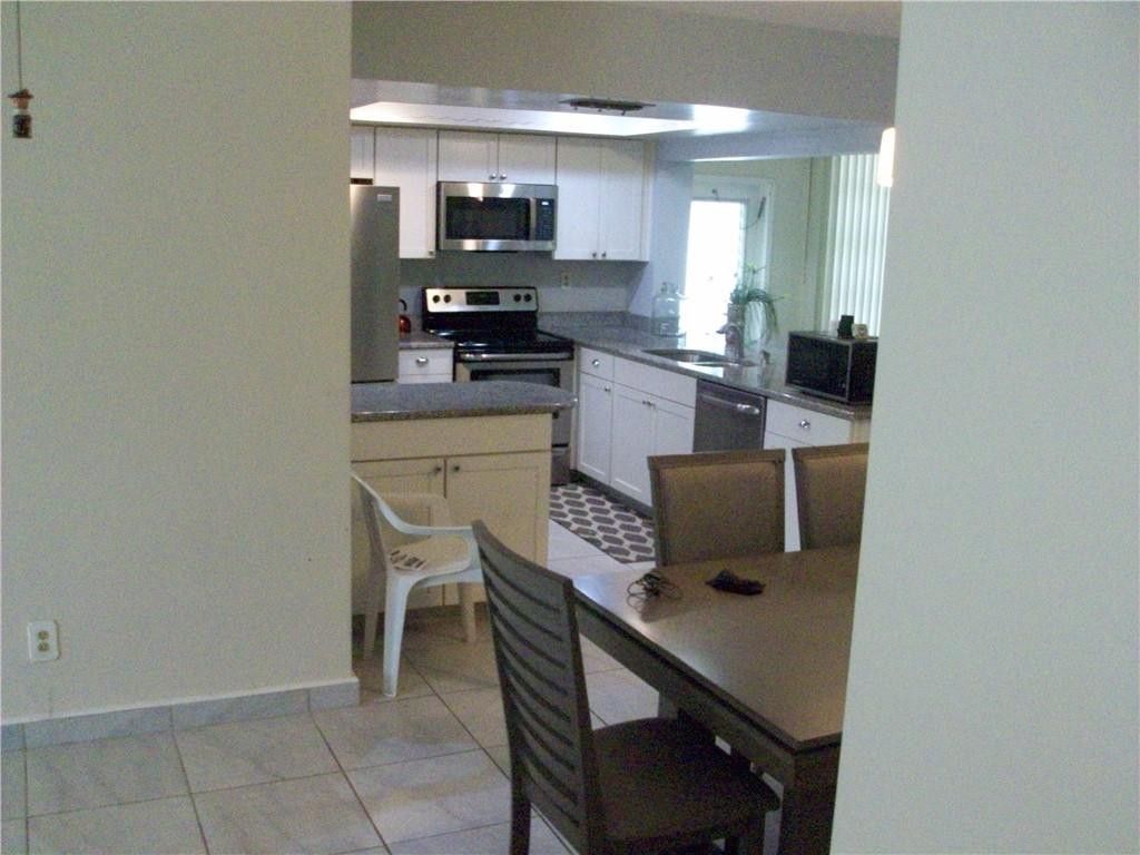 5039 NW 42 Street, Lauderdale Lakes, FL 33319 Photo