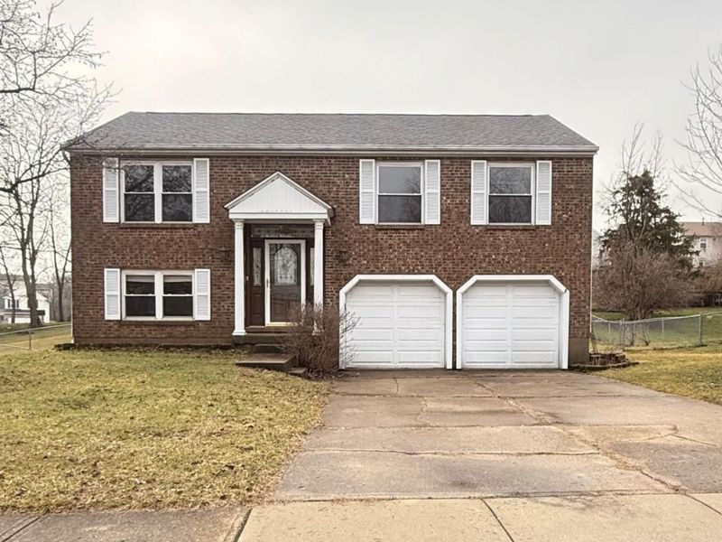 236 Fairborn Drive, Hamilton, OH 45013 Photo 1