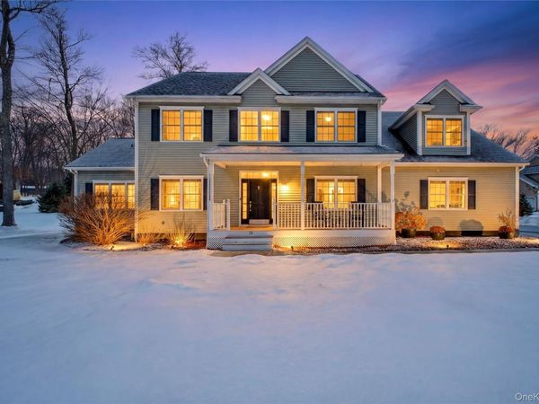 31 Dew Drop Lane, Hopewell Junction, NY 12533