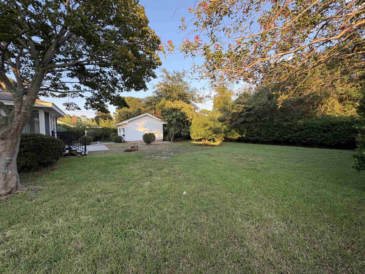 7616 Glenwood Dr. Photo 18