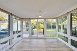 7616 Glenwood Dr. photo 4