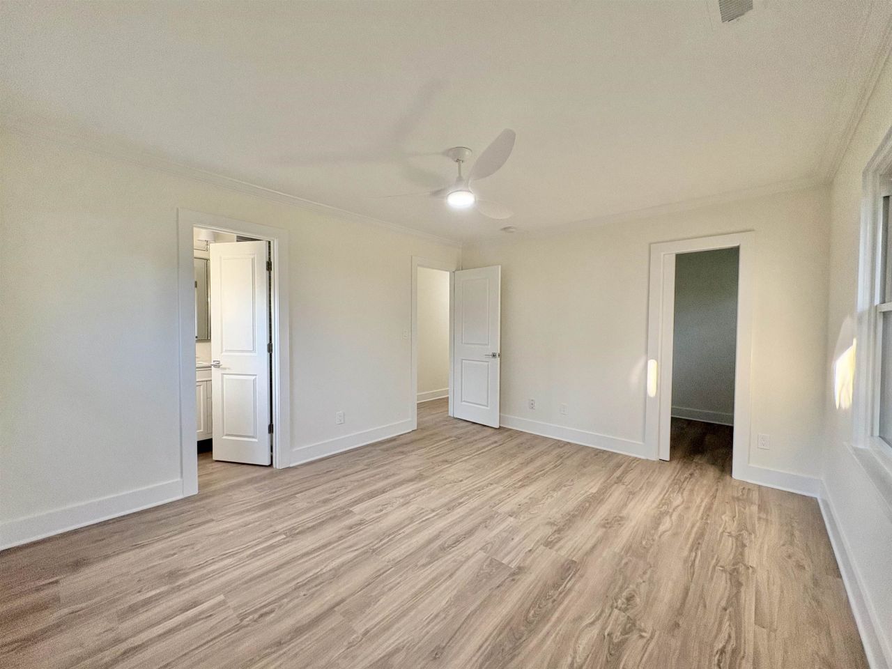 7616 Glenwood Dr. Photo 9