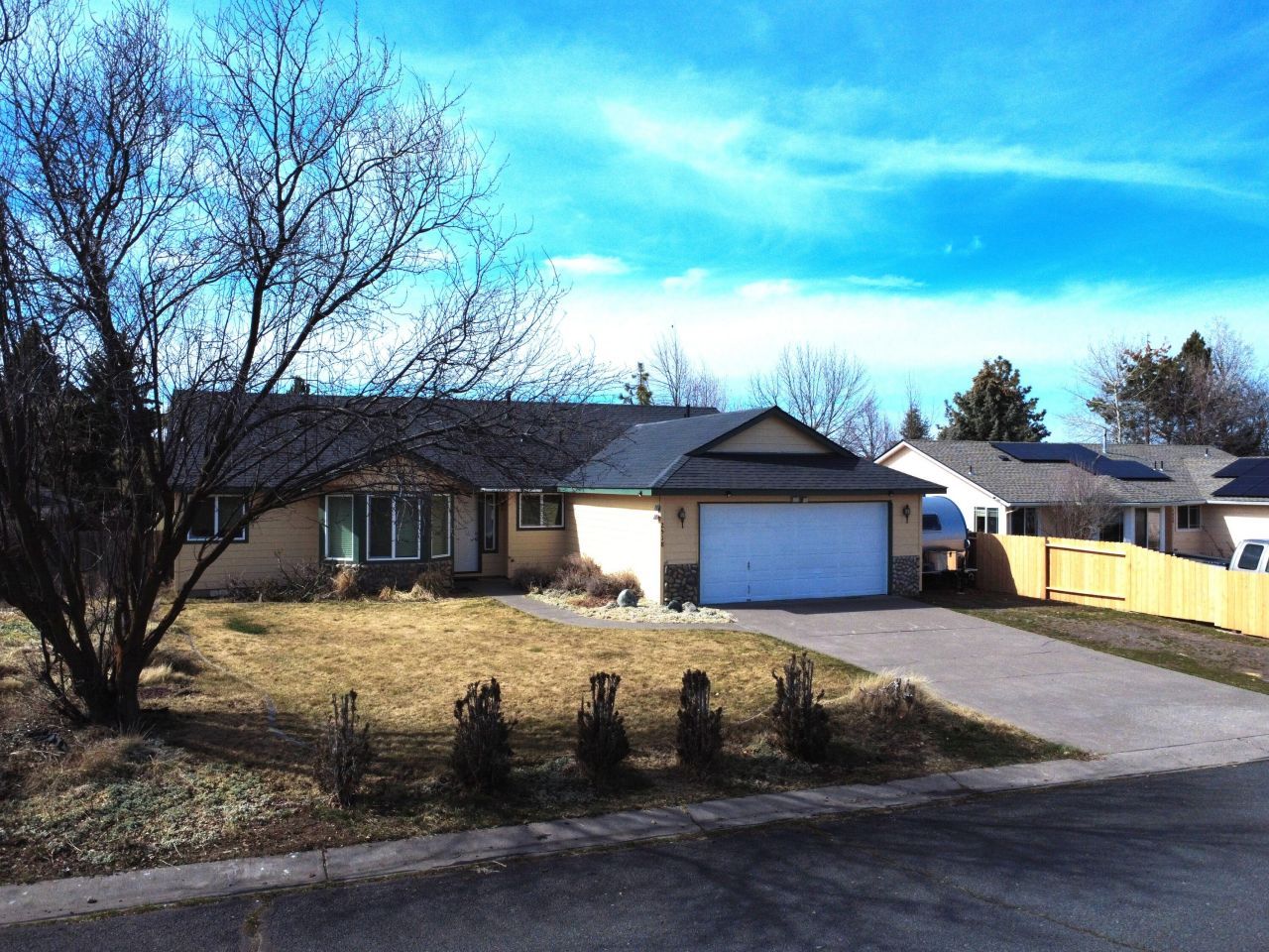 2518 Sari Drive, Klamath Falls, OR 97601 Main Photo