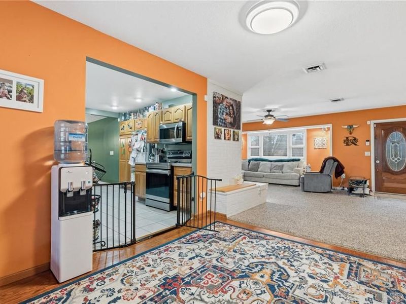 4083 Dayton Xenia Road, Beavercreek, OH 45432 Photo 11