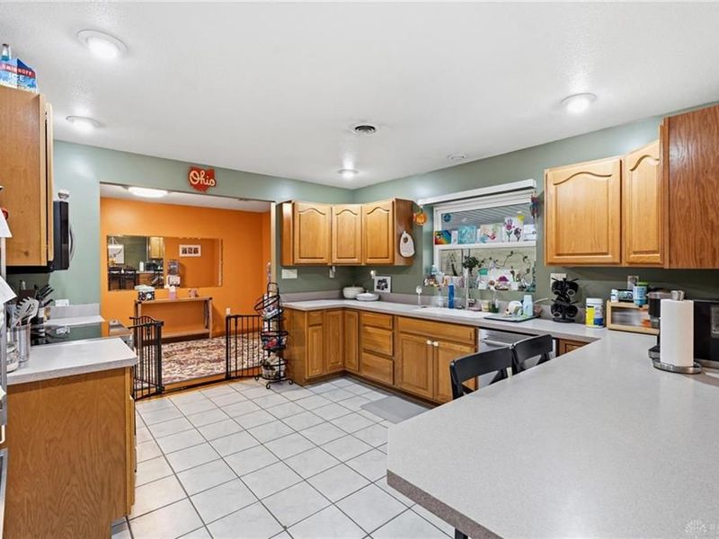 4083 Dayton Xenia Road, Beavercreek, OH 45432 Photo 14