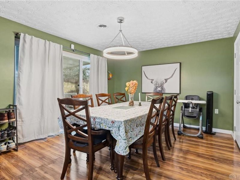 4083 Dayton Xenia Road, Beavercreek, OH 45432 Photo 15