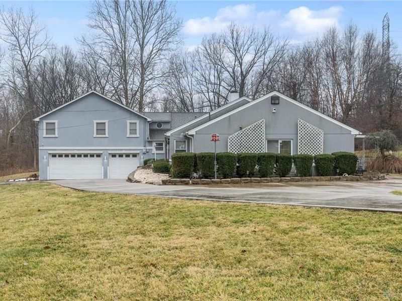 4083 Dayton Xenia Road, Beavercreek, OH 45432 Photo 3