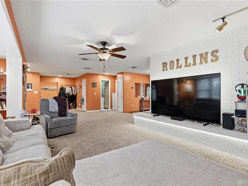 4083 Dayton Xenia Road, Beavercreek, OH 45432 Photo 7