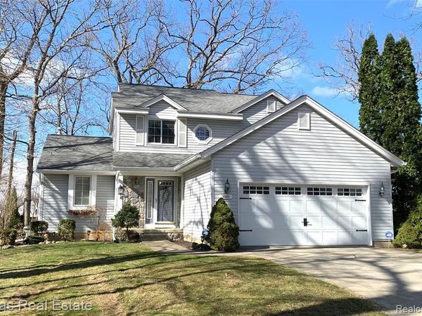 10235 Park Drive, Atlas Twp, MI 48438