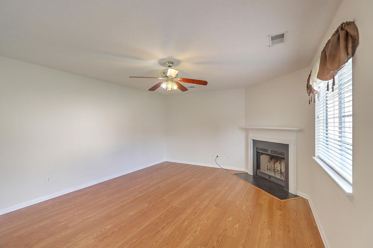 1354 Pinyon Pine Drive Photo 17