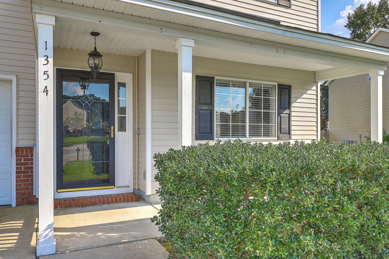 1354 Pinyon Pine Drive Photo 4