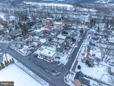 720 EASTON ROAD, RIEGELSVILLE, PA 18077