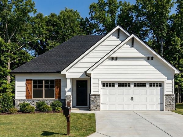 41 Floral Avenue, Fort Mitchell, KY 41017