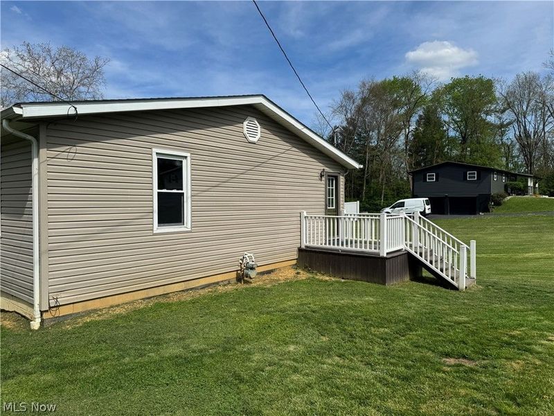 2140 Potts Lane, Zanesville, OH 43701 Photo 4