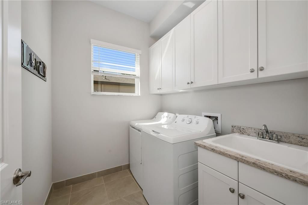 28616 Lobos Cir, Bonita Springs, FL 34135 Photo