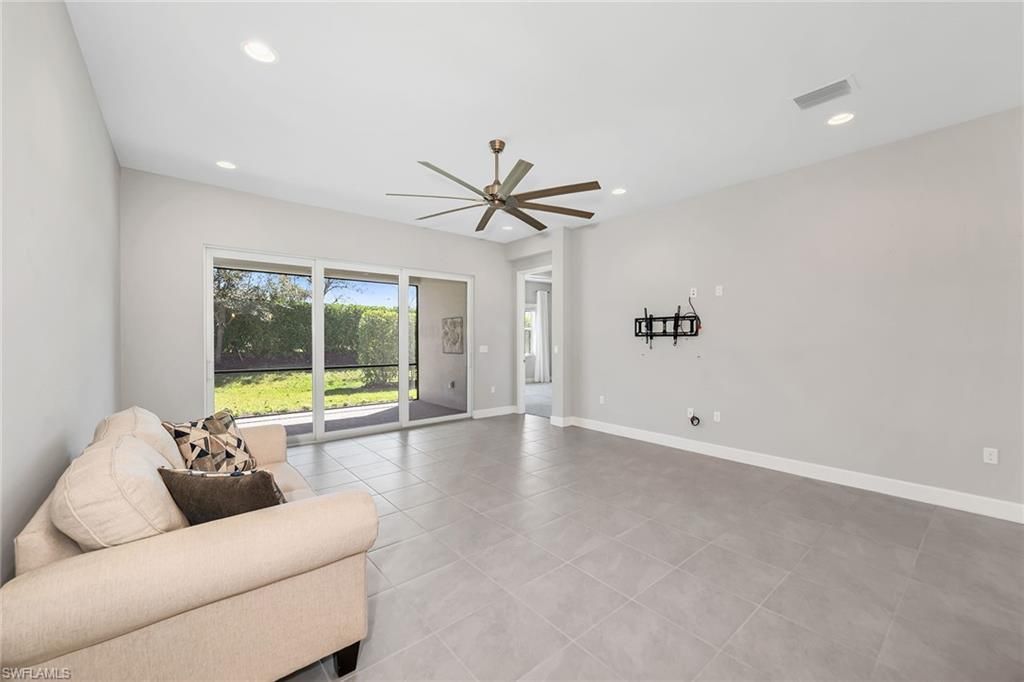 28616 Lobos Cir, Bonita Springs, FL 34135 Photo