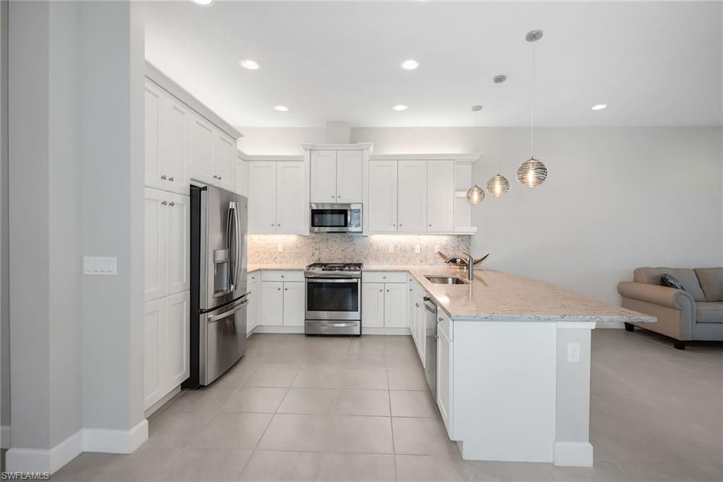 28616 Lobos Cir, Bonita Springs, FL 34135 Photo