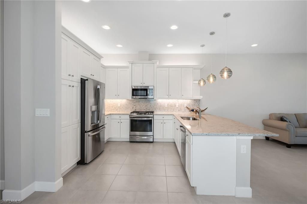 28616 Lobos Cir, Bonita Springs, FL 34135 Photo