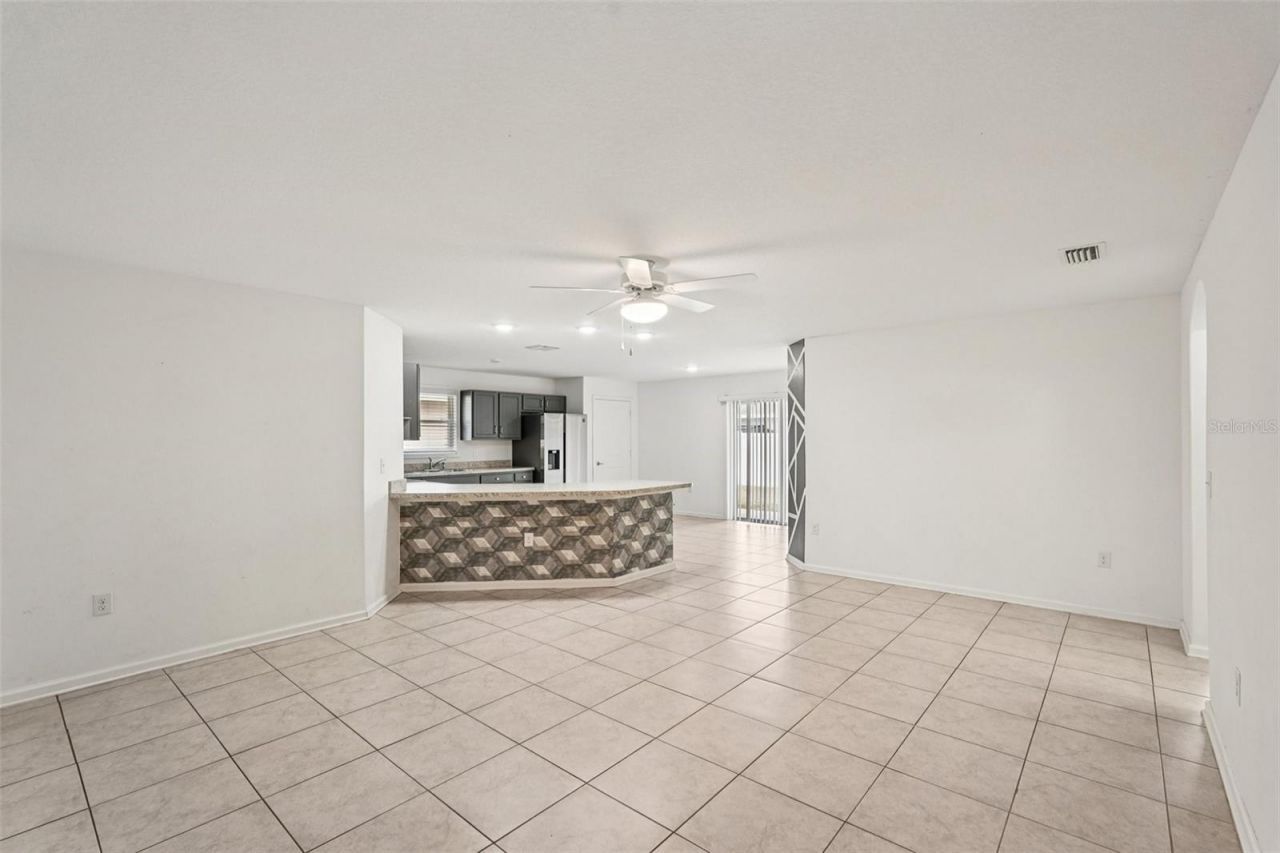 1551 Blue Bayou Circle, Ruskin, FL 33570 Photo