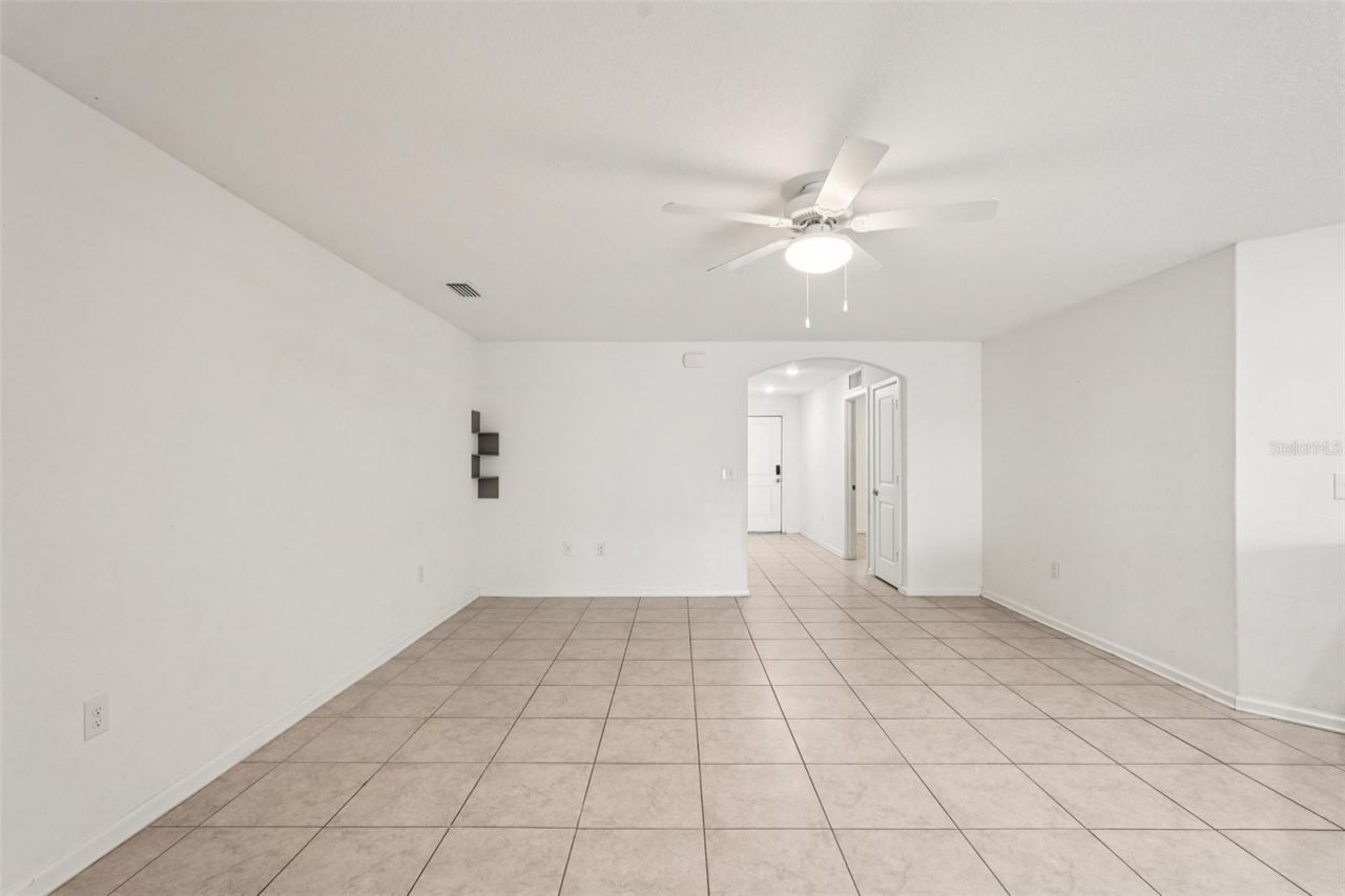 1551 Blue Bayou Circle, Ruskin, FL 33570 Photo