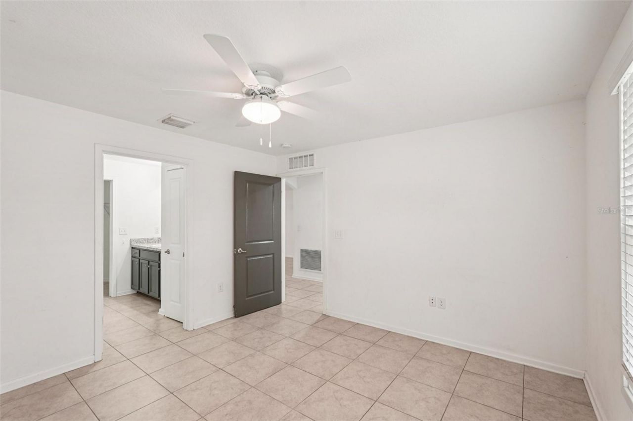 1551 Blue Bayou Circle, Ruskin, FL 33570 Photo