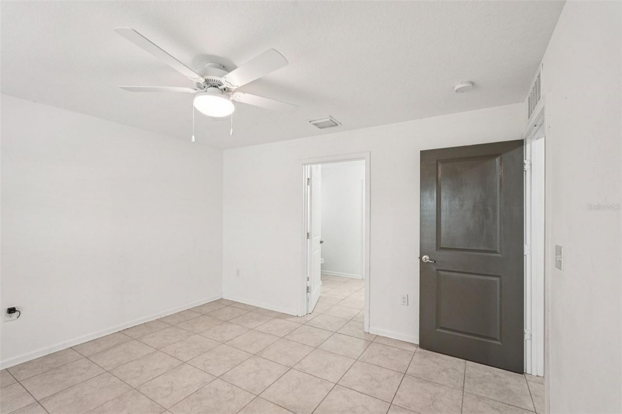 1551 Blue Bayou Circle, Ruskin, FL 33570 Photo