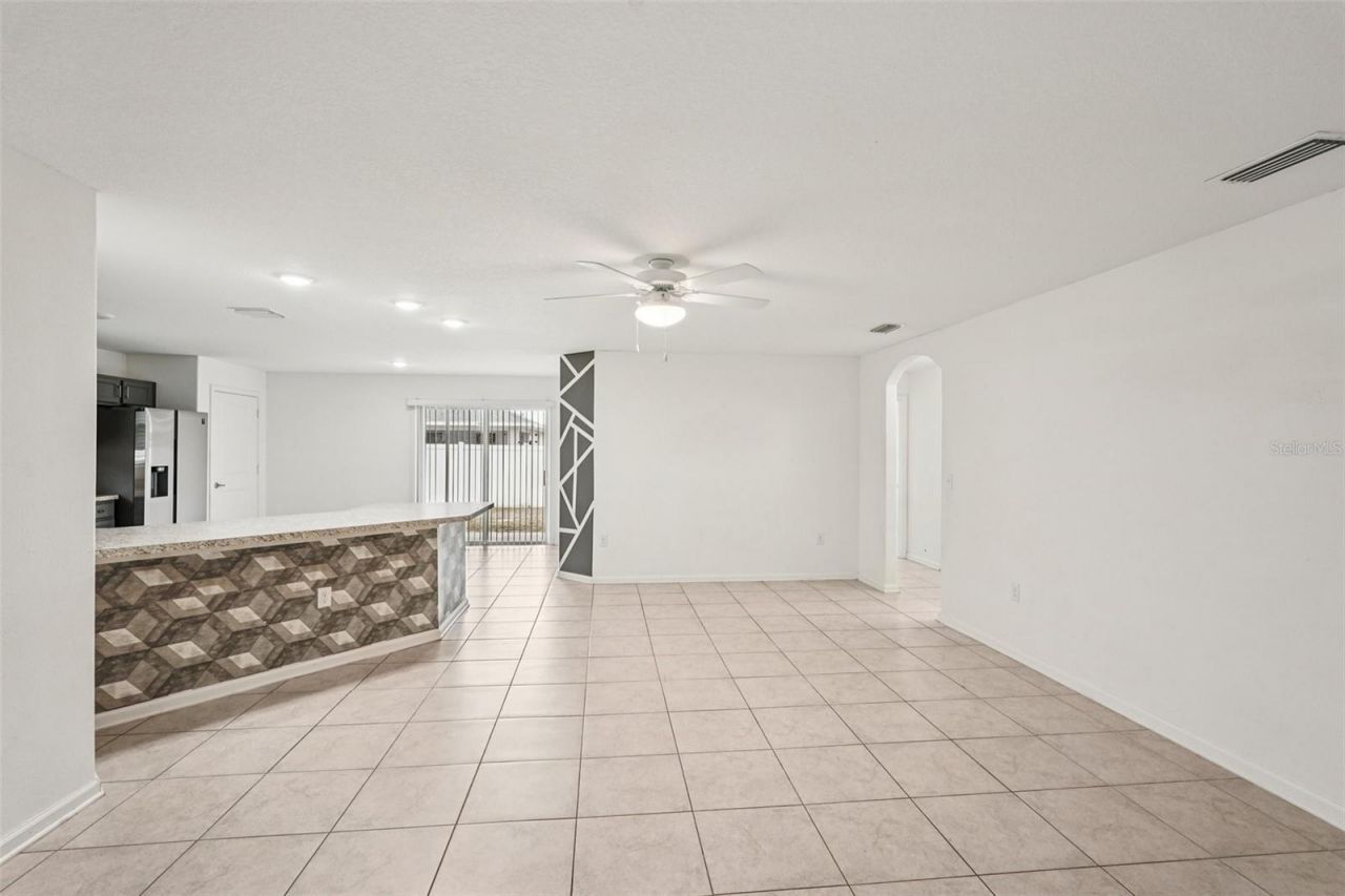 1551 Blue Bayou Circle, Ruskin, FL 33570 Photo