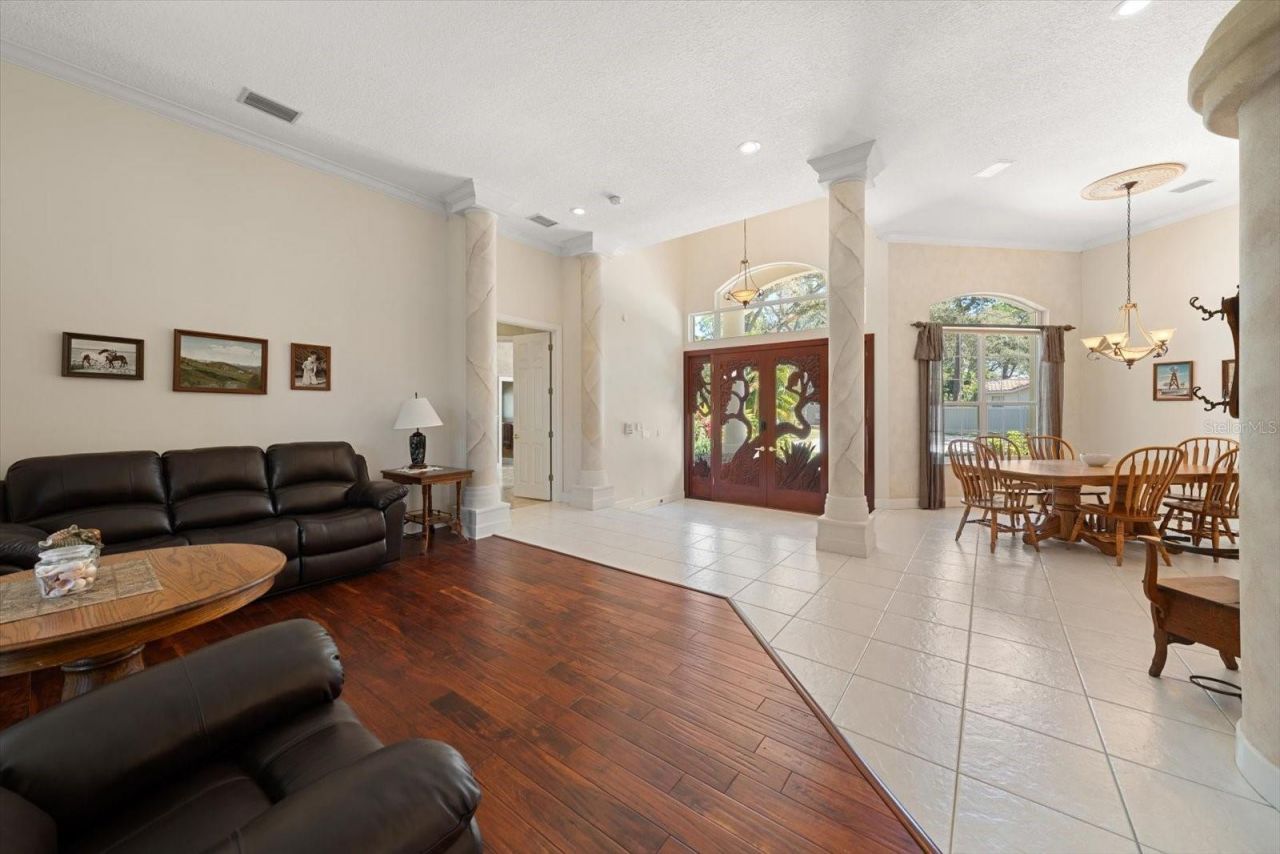 7890 134th Street, Seminole, FL 33776 Photo